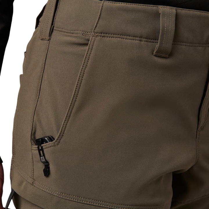 Men’s Regular Fit Apex Softshell 5K Cargo Pant | Black